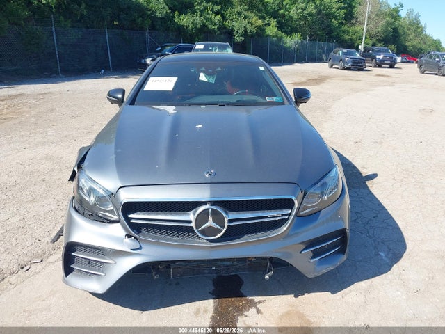 Mercedes-Benz E-Class 4matic