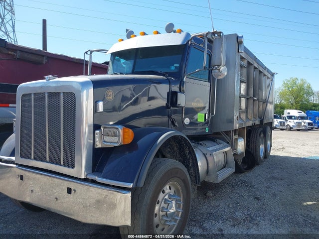Peterbilt 365