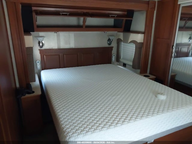 Freightliner Chassis X Line Motor Home