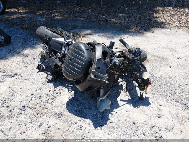 Salvage Suzuki Gsx-r600 Image