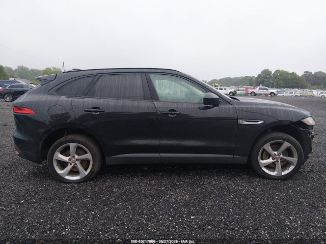 Jaguar F-PACE 25t Premium