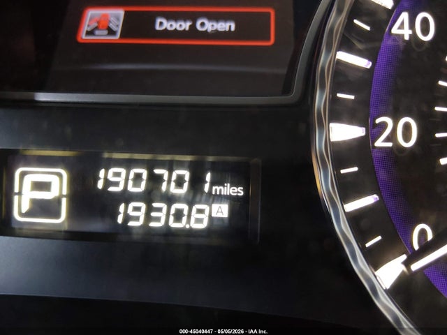 INFINITI Qx