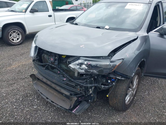 Nissan Rogue S Intelligent Awd