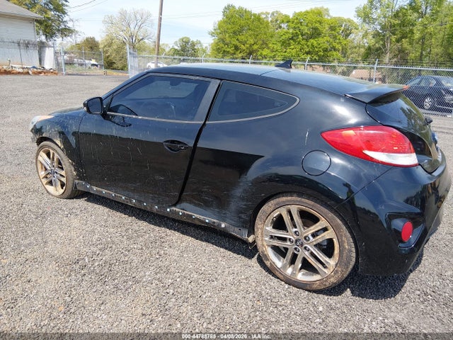 Hyundai VELOSTER Turbo
