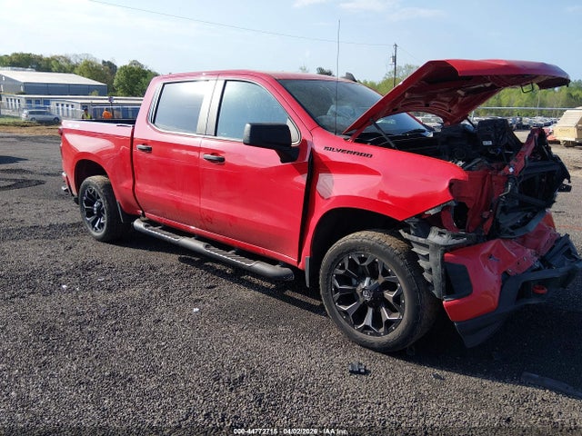 Salvage Chevrolet Silverado 1500 Image
