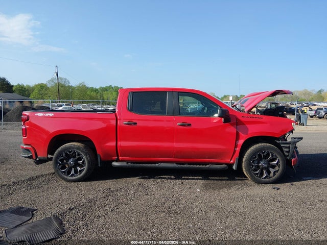 Chevrolet Silverado 1500 4wd  Short Bed Custom