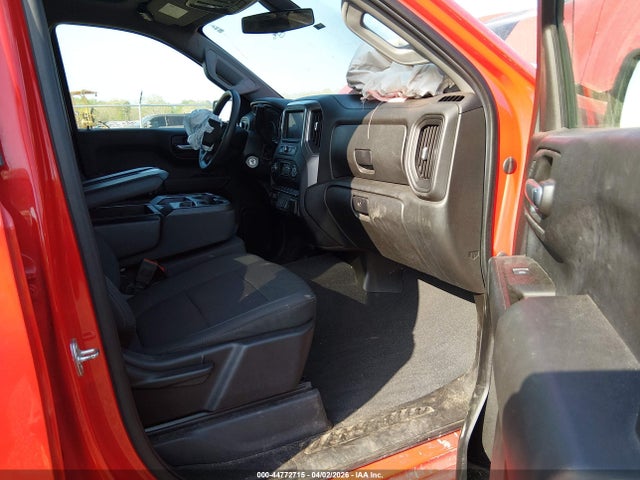 Chevrolet Silverado 1500 4wd  Short Bed Custom