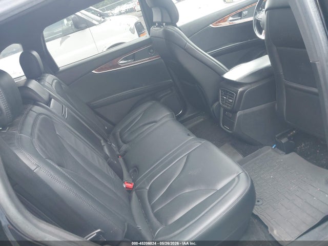 Lincoln MKX Reserve