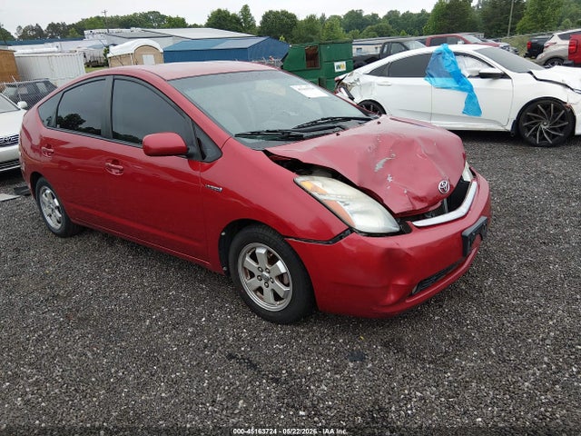 Salvage Toyota Prius Image