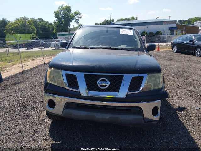 Nissan Frontier Sv