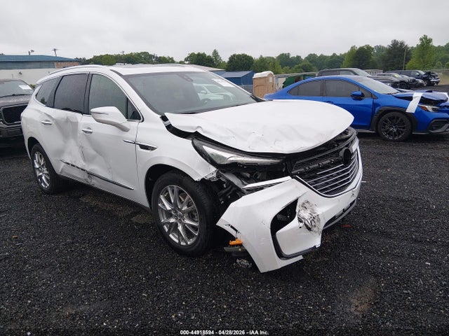 Salvage Buick Enclave Image