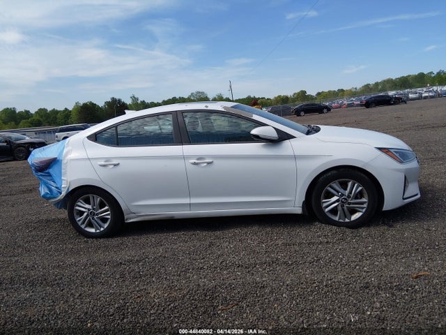 Hyundai ELANTRA Value Edition