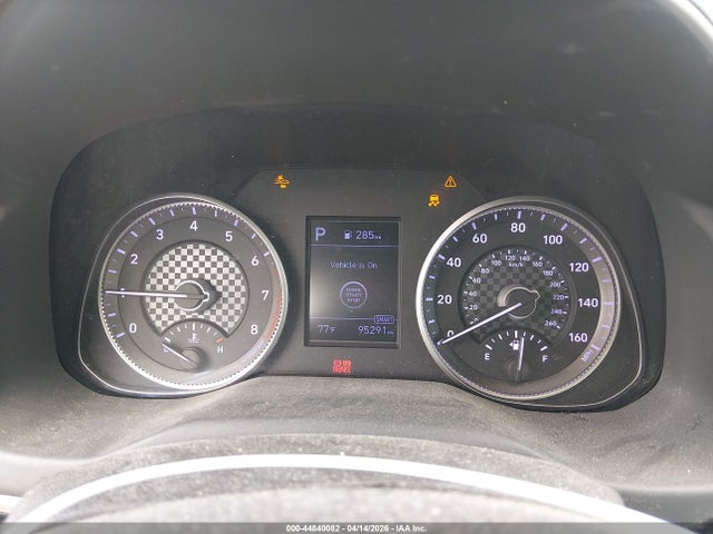 Hyundai ELANTRA Value Edition