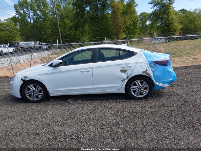 Hyundai ELANTRA Value Edition