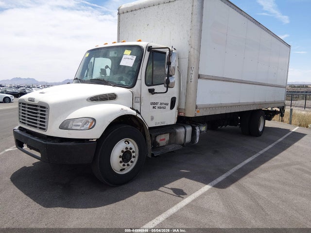 Freightliner M2 106