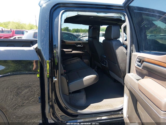 GMC Sierra 1500 4wd  Short Box Denali