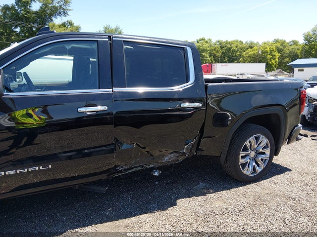 GMC Sierra 1500 4wd  Short Box Denali