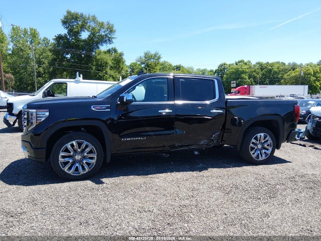 GMC Sierra 1500 4wd  Short Box Denali