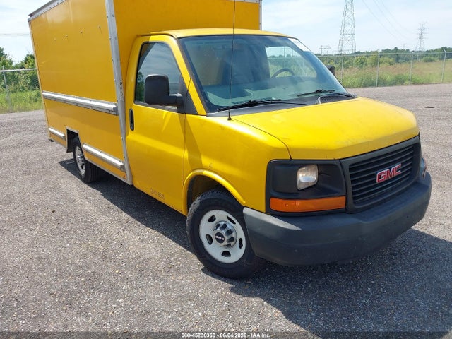 Salvage General Motors Savana Cutaway Image