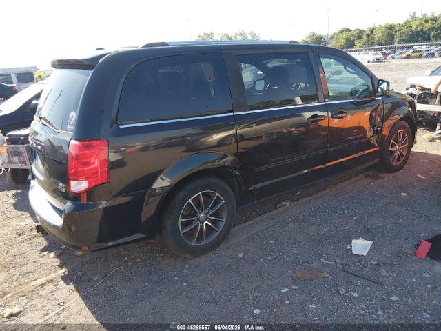 Dodge Grand Caravan Sxt