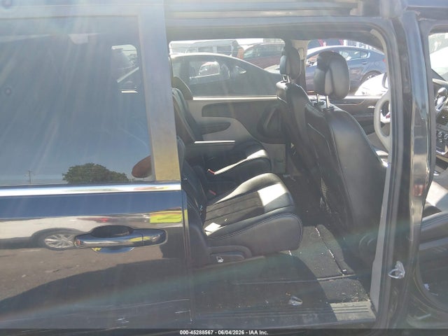 Dodge Grand Caravan Sxt