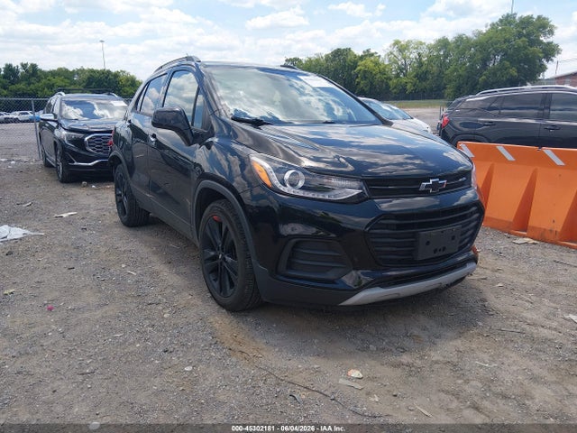 Salvage Chevrolet Trax Image
