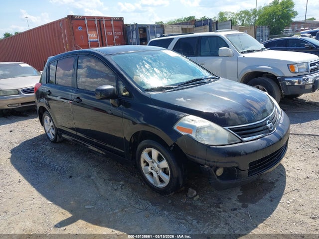 Salvage Nissan Versa Image