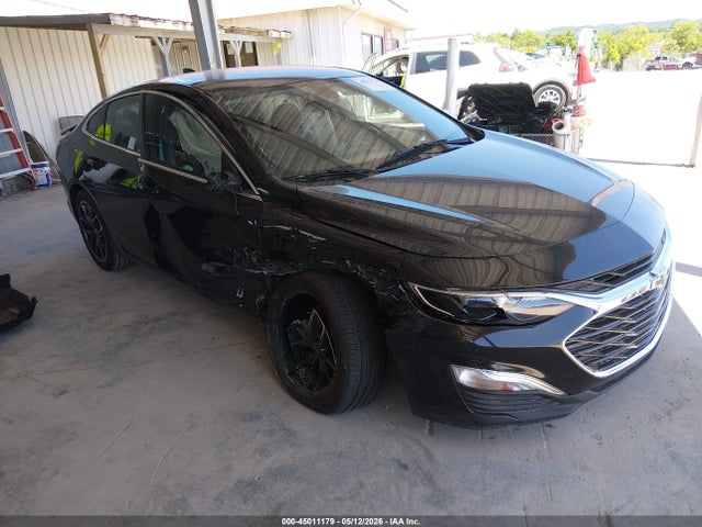Salvage Chevrolet Malibu Image