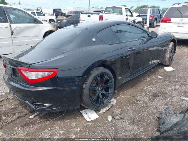 Maserati GranTurismo S Automatic