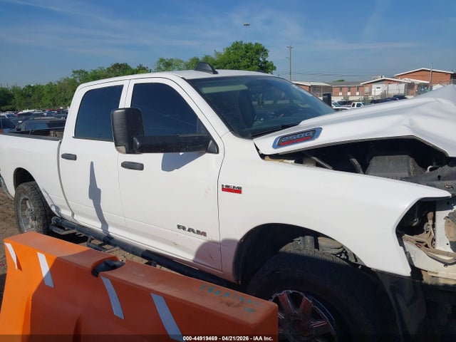 Ram 2500 Tradesman  4x4 6'4 Box