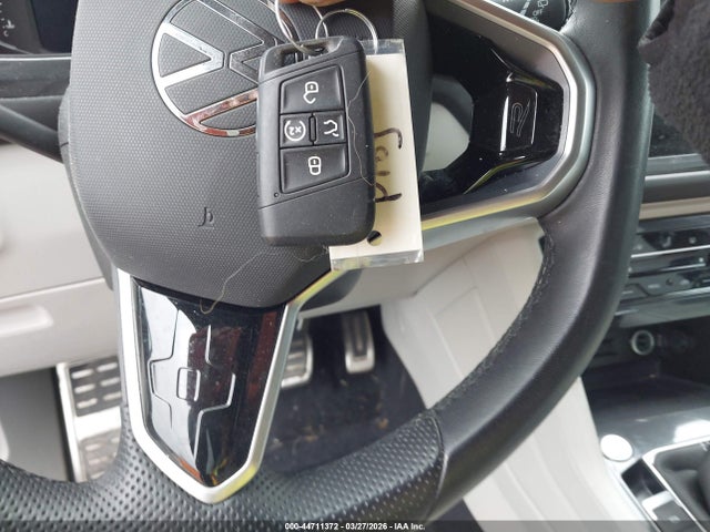 Volkswagen Tiguan 2.0t Sel R-line