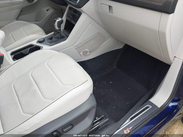 Volkswagen Tiguan 2.0t Sel R-line