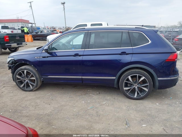 Volkswagen Tiguan 2.0t Sel R-line