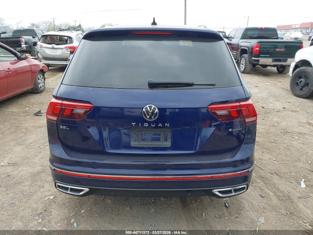 Volkswagen Tiguan 2.0t Sel R-line
