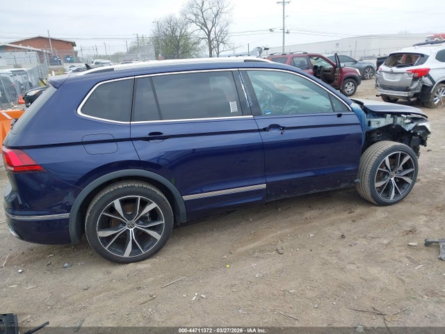 Volkswagen Tiguan 2.0t Sel R-line