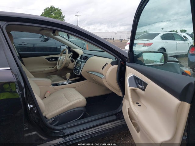 Nissan Altima 2.5 Sv