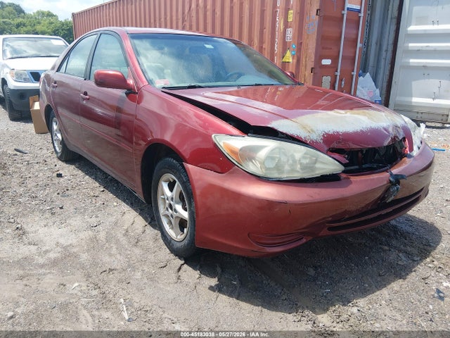 Salvage Toyota Camry Image