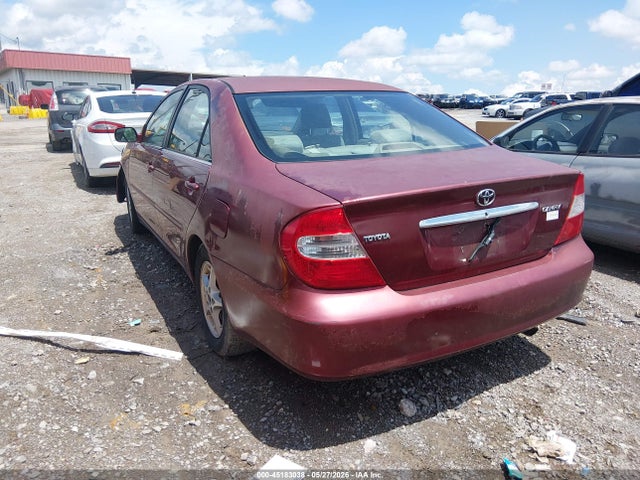Toyota Camry Le