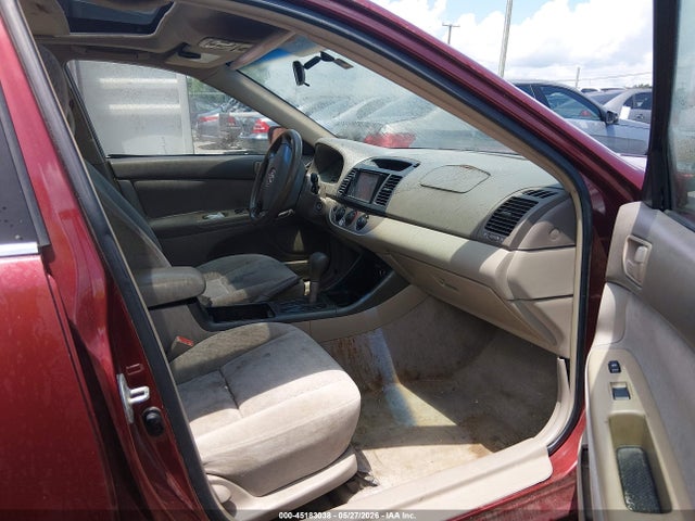 Toyota Camry Le