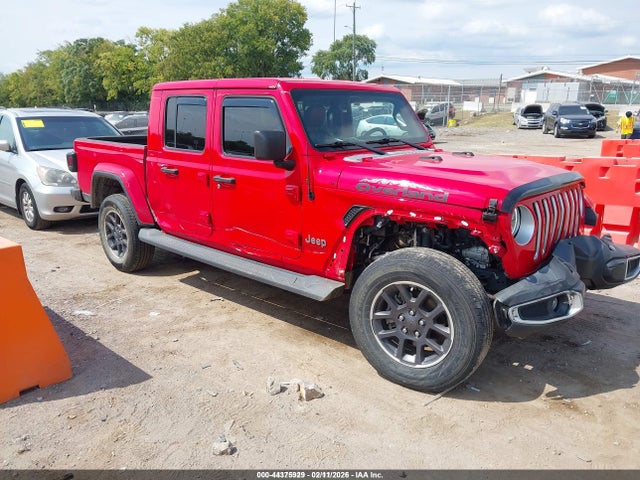 Salvage Jeep Gladiator Image