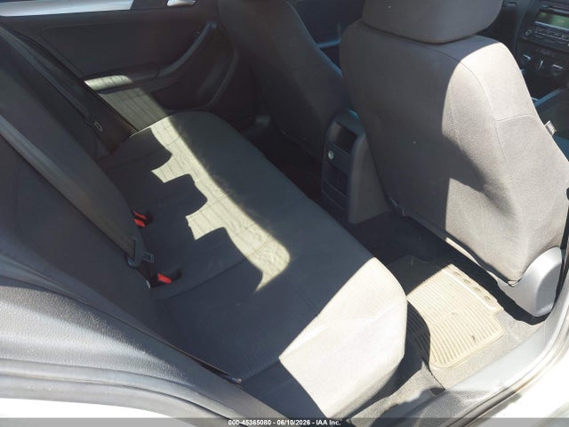 Volkswagen Jetta 1.8t Se