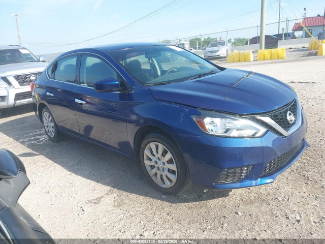 Salvage Nissan Sentra Image