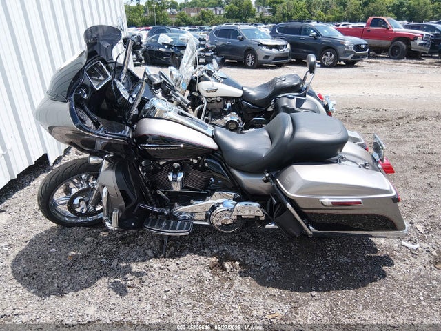 Harley-Davidson Fltru