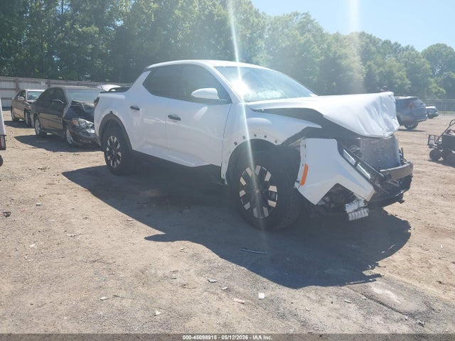 Salvage Hyundai SANTA CRUZ Image