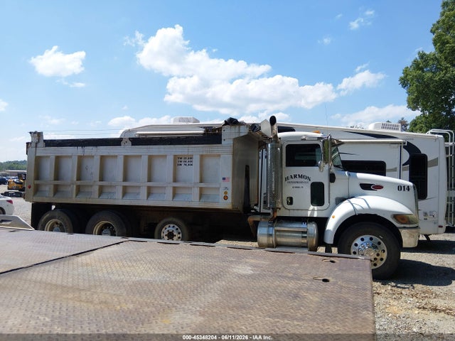 Peterbilt 335