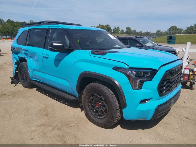 Salvage Toyota Sequoia Image