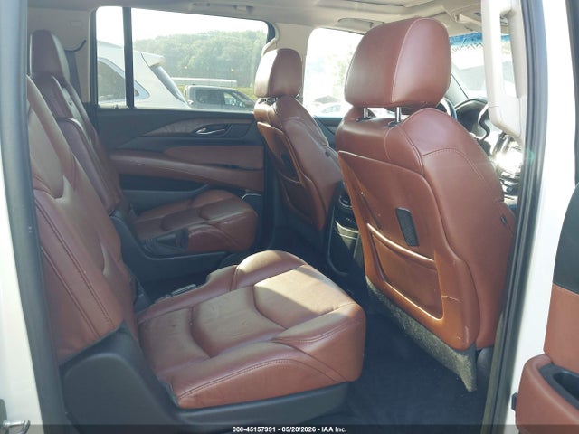 Cadillac Escalade Premium
