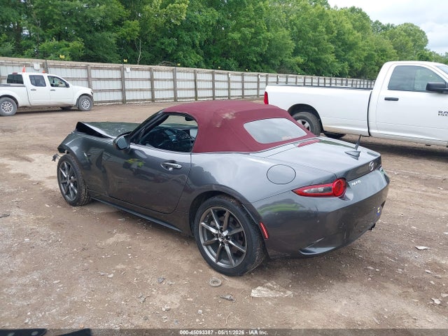 Mazda MX-5 Miata Grand Touring
