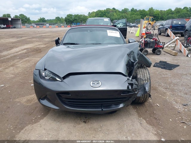 Mazda MX-5 Miata Grand Touring