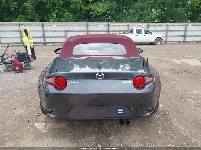 Mazda MX-5 Miata Grand Touring